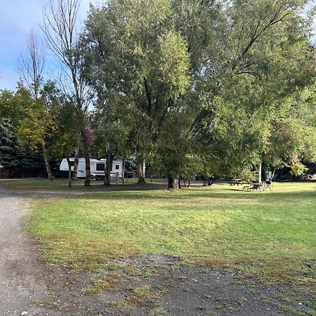 The Idaho Lodge & Rv Park Bonners Ferry Dış mekan fotoğraf